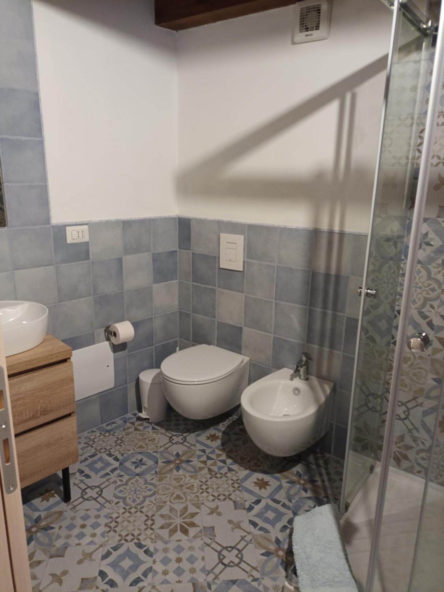 Il Giardino Fiorito Apartment *